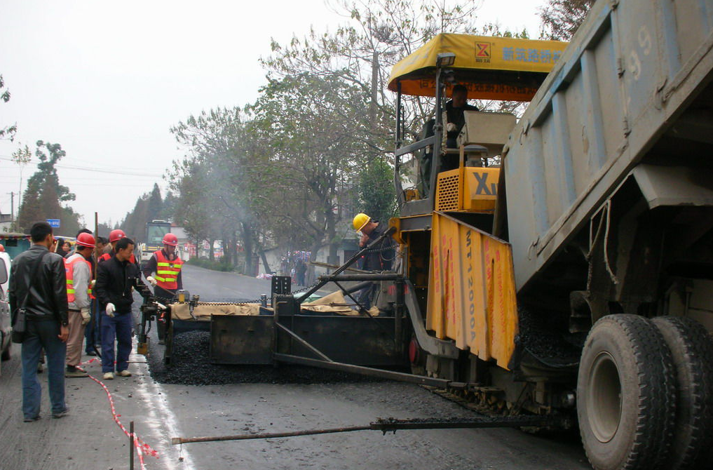 牟平公路路面工程专业承包资质